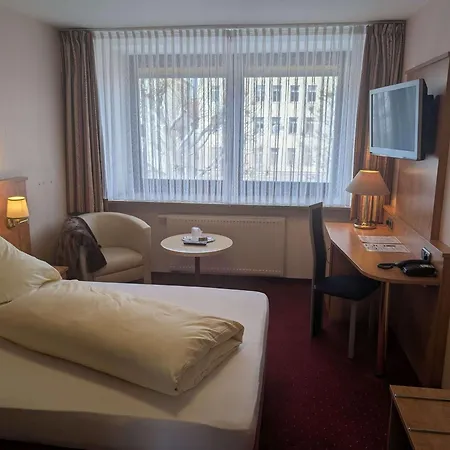Stadthotel 3*