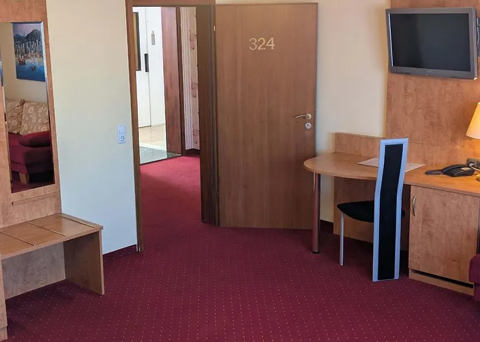 Stadthotel Szálloda 3*