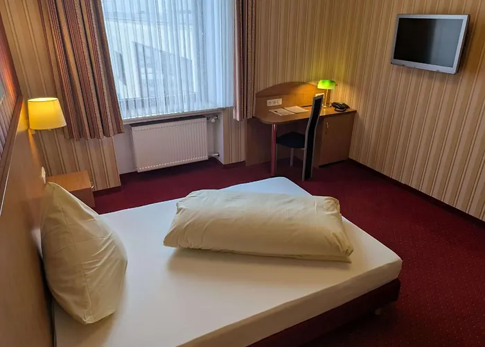 Stadthotel 3*
